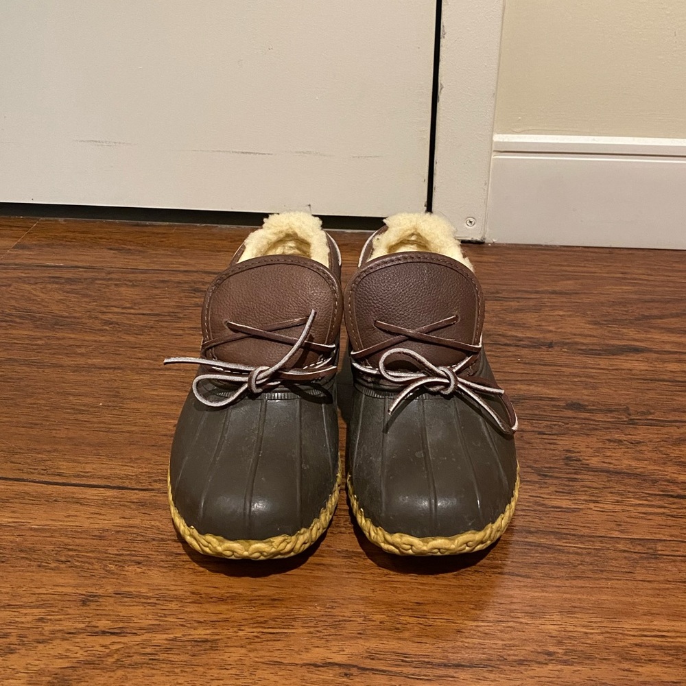 L.L. Bean Shearling Lined Low Bean Boots / Moccasins